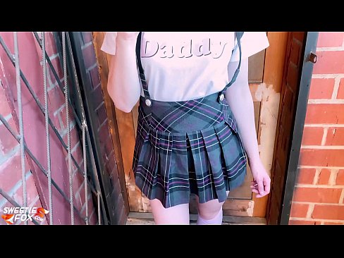 ❤️ Schoolgirl Sikini derinden Sucks ve sınıflar yerine sikikleri. Porno vk tr.goodseller.top ️❤